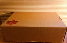 Load image into Gallery viewer, Fosse Way Set Honey - superb, creamy & spreadable - 6 x 340 g jars