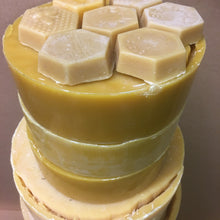 Load image into Gallery viewer, Beeswax Blocks 1 Kg
